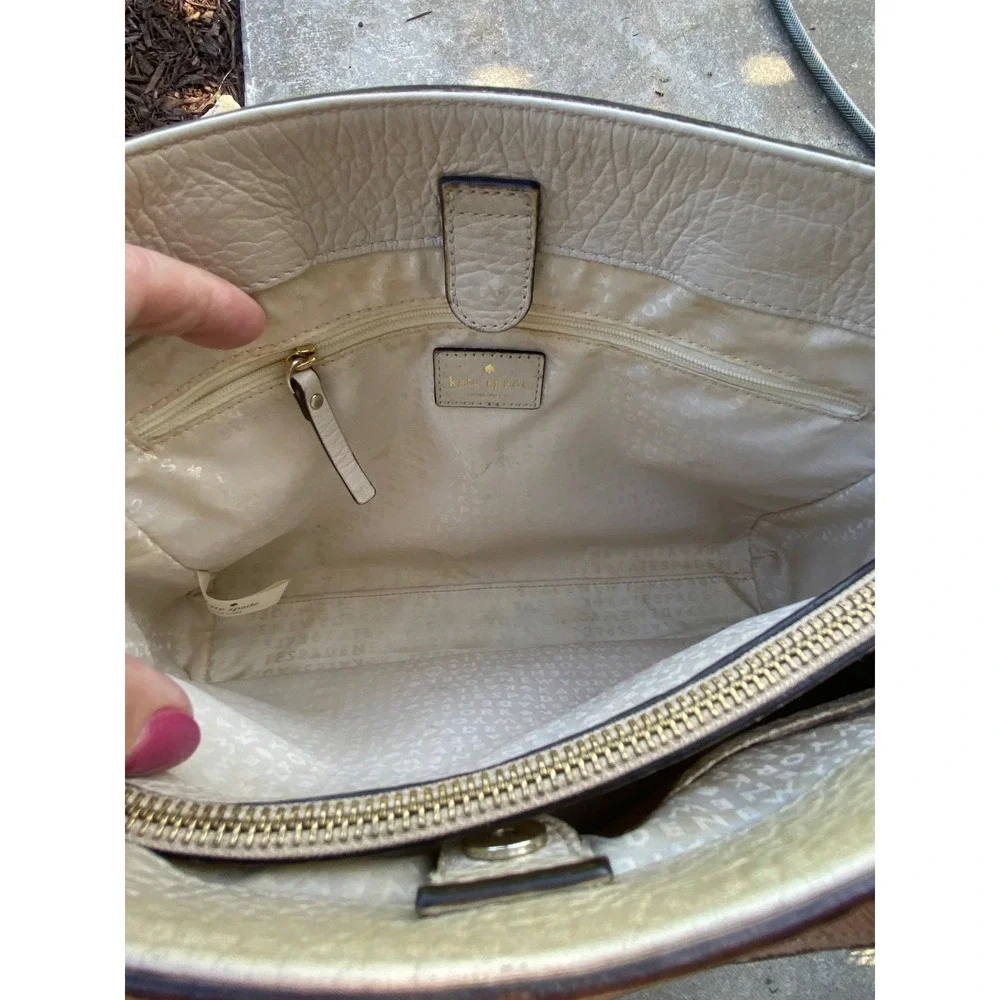 Kate Spade Perri Lane Bag Cream Pebbled Leather Floral Cutout Satchel Crossbody